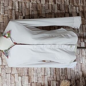 Ariat Floral Collar White Women's Button Down Shirts